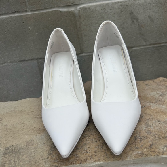 Steve Madden white heels size 6.5 - Picture 1 of 4